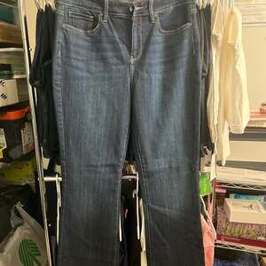 NYDJ Barbara Bootcut Jeans in Dark Wash Denim Size 10